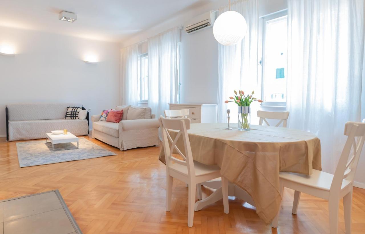 Franco'S Spacious Residence - Great Location Split Ngoại thất bức ảnh