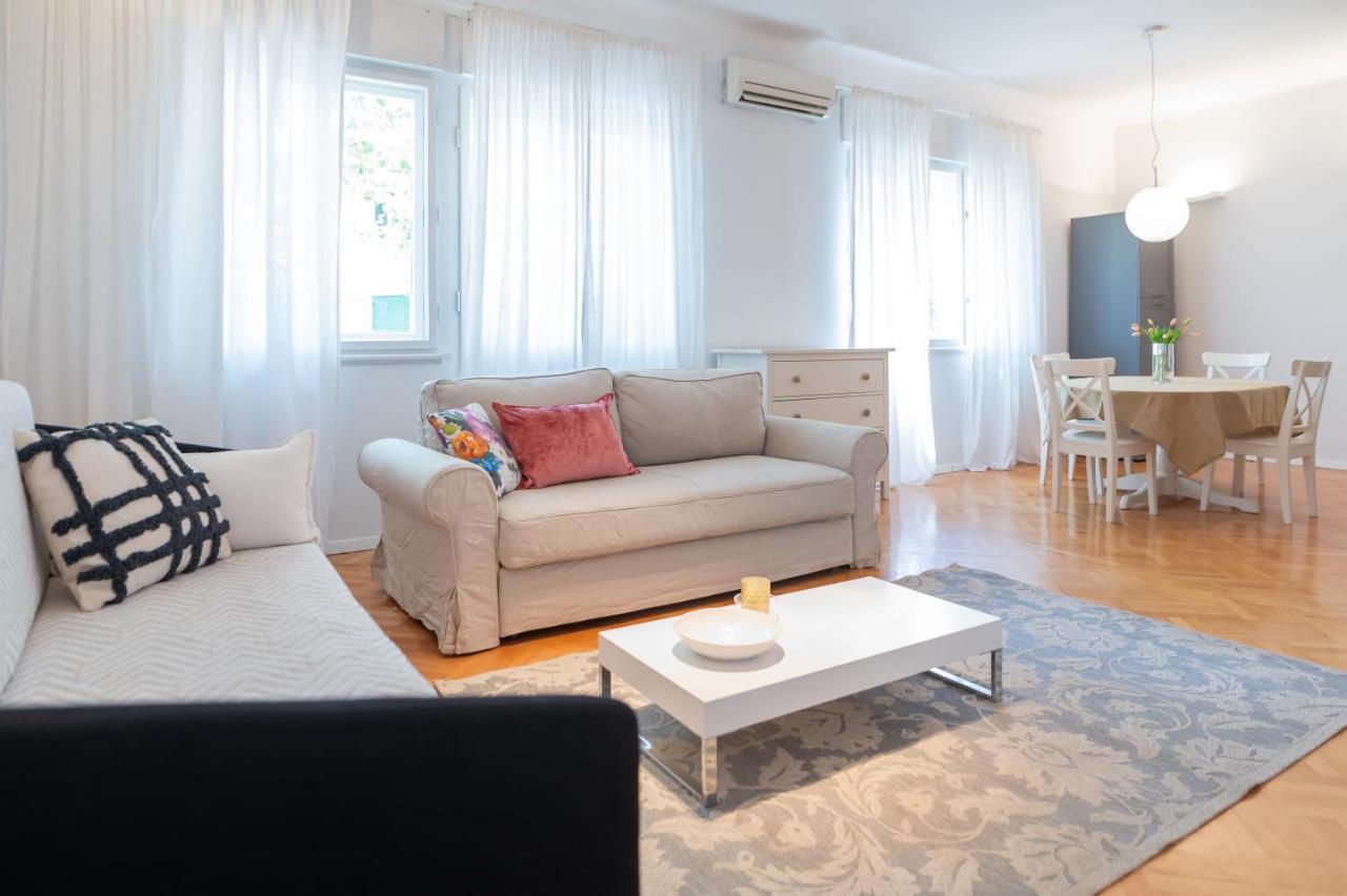 Franco'S Spacious Residence - Great Location Split Ngoại thất bức ảnh