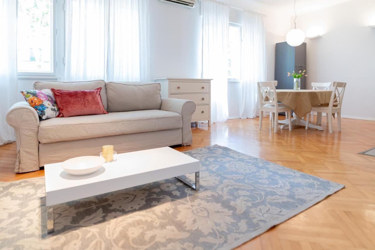 Franco'S Spacious Residence - Great Location Split Ngoại thất bức ảnh
