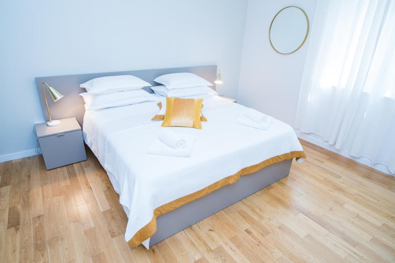 Franco'S Spacious Residence - Great Location Split Ngoại thất bức ảnh